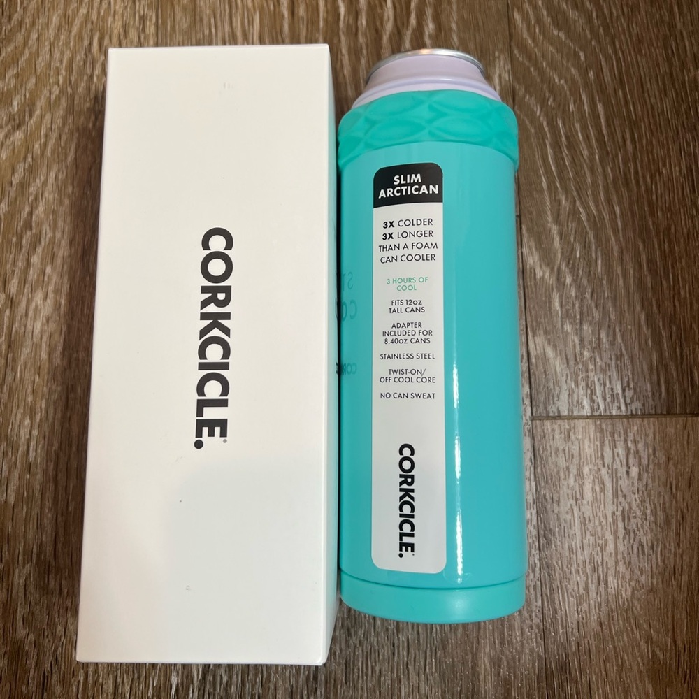 NWT Corkcicle Slim Artican